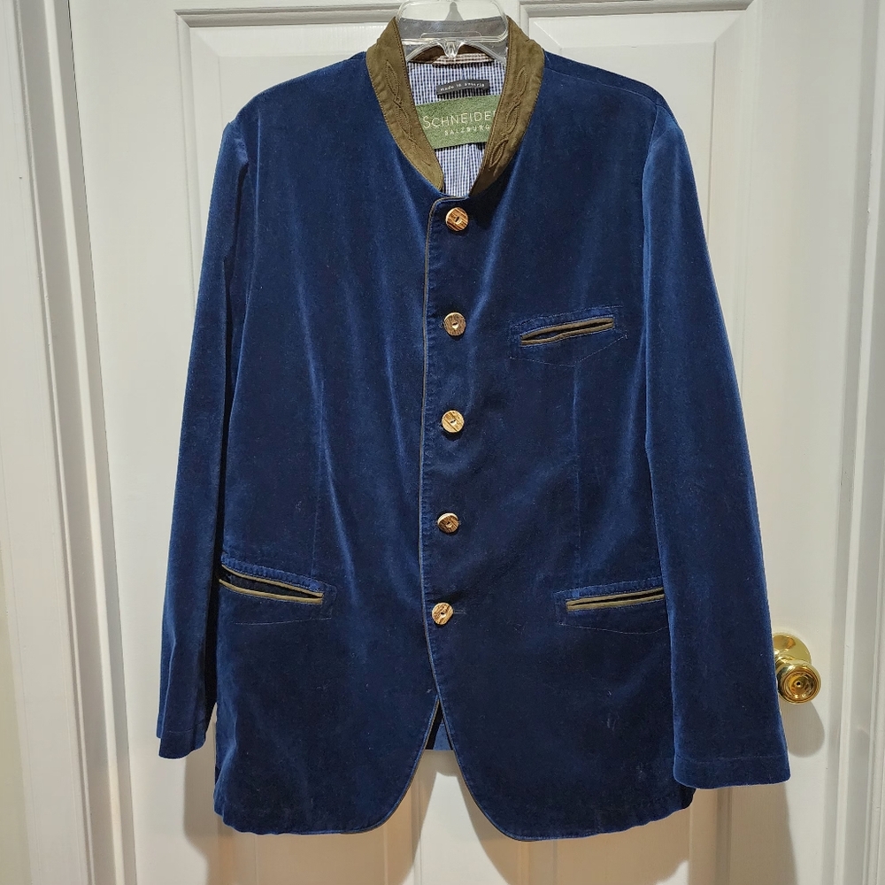 Schneider Salzburg Blue Velvet Hunting  Jacket Sz 46S